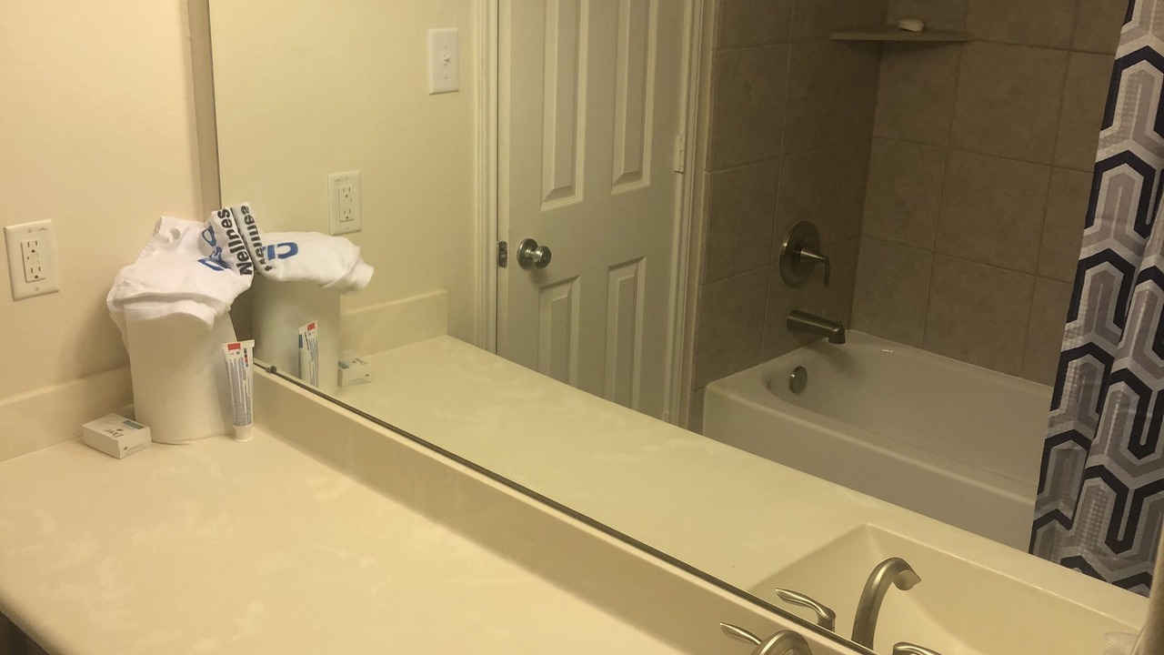 Photo of Bathroom in George Bush Park/Eldridge