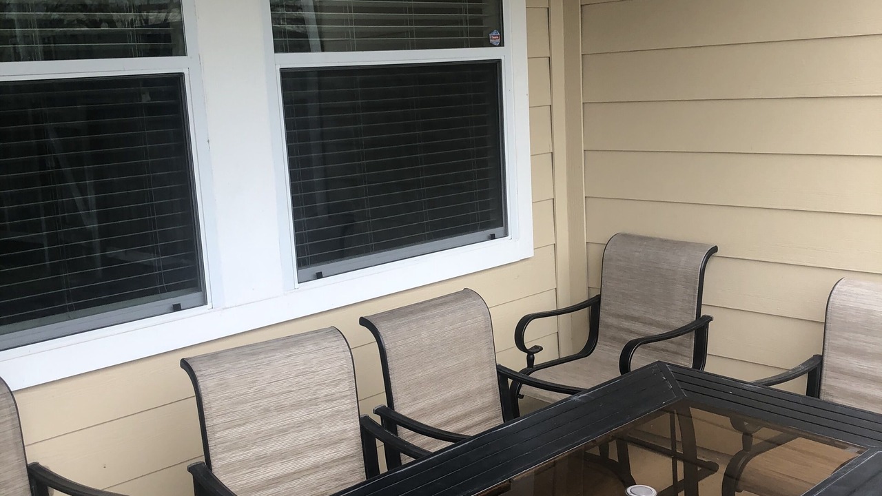Photo of Patio Balcony in George Bush Park/Eldridge