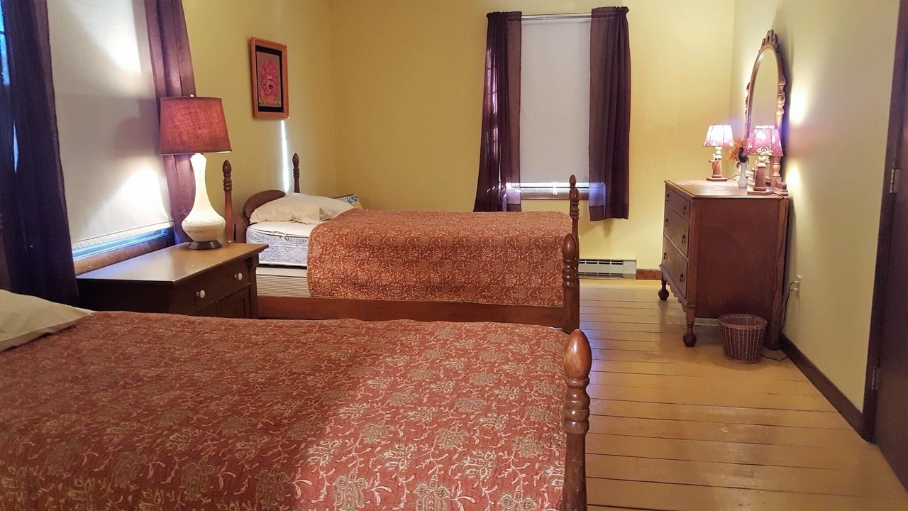 Photo of Bedroom in Campground Landing