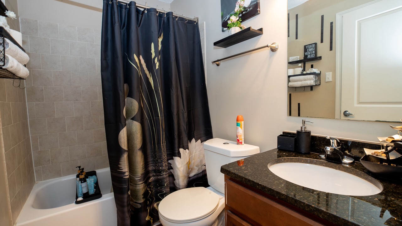 Photo of Bathroom in Loring Heights