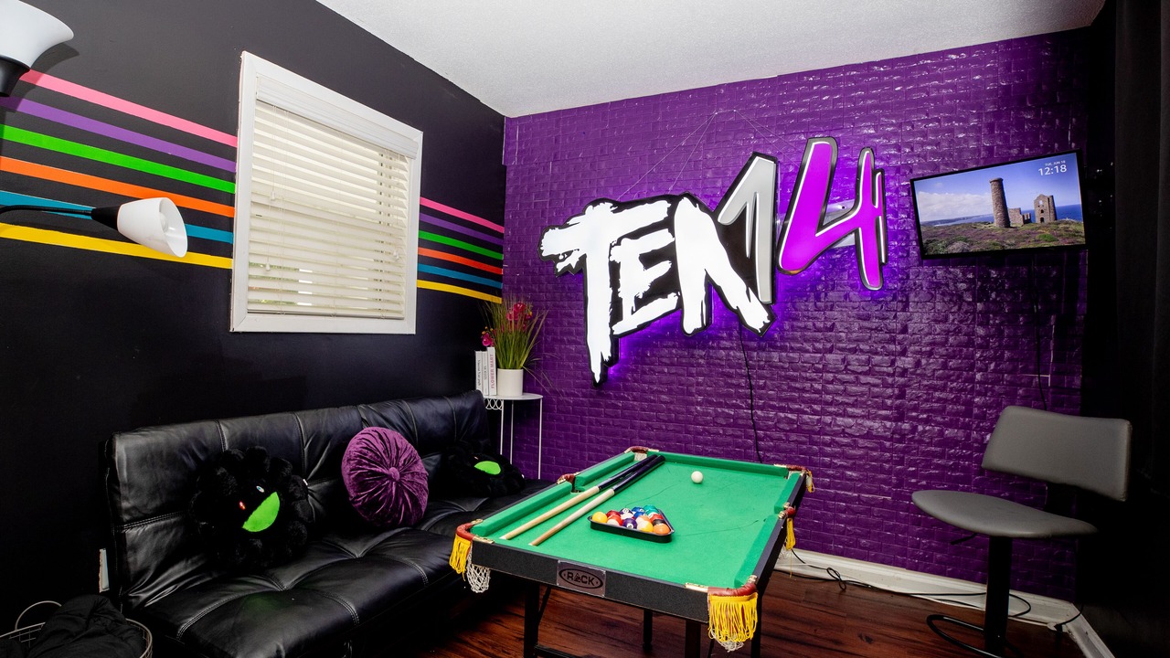 Photo of Bedroom in Loring Heights