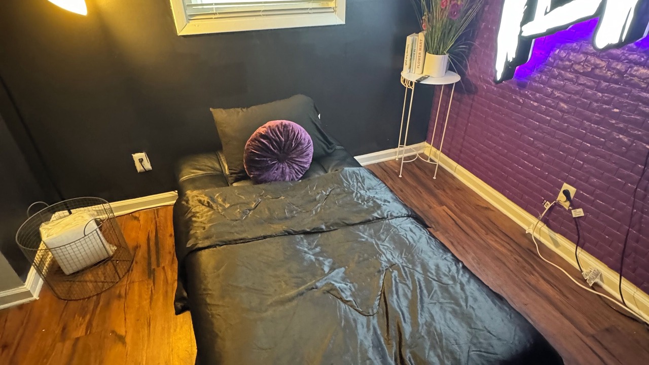 Photo of Bedroom in Loring Heights
