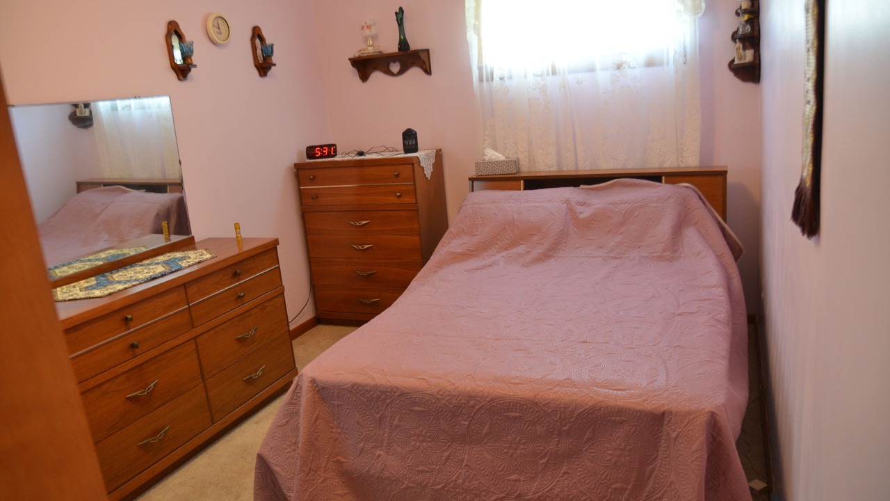Photo of Bedroom in Lawrence