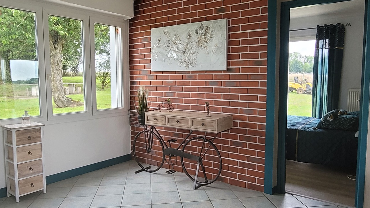 Photo of Others in Neuilly-l'Hopital