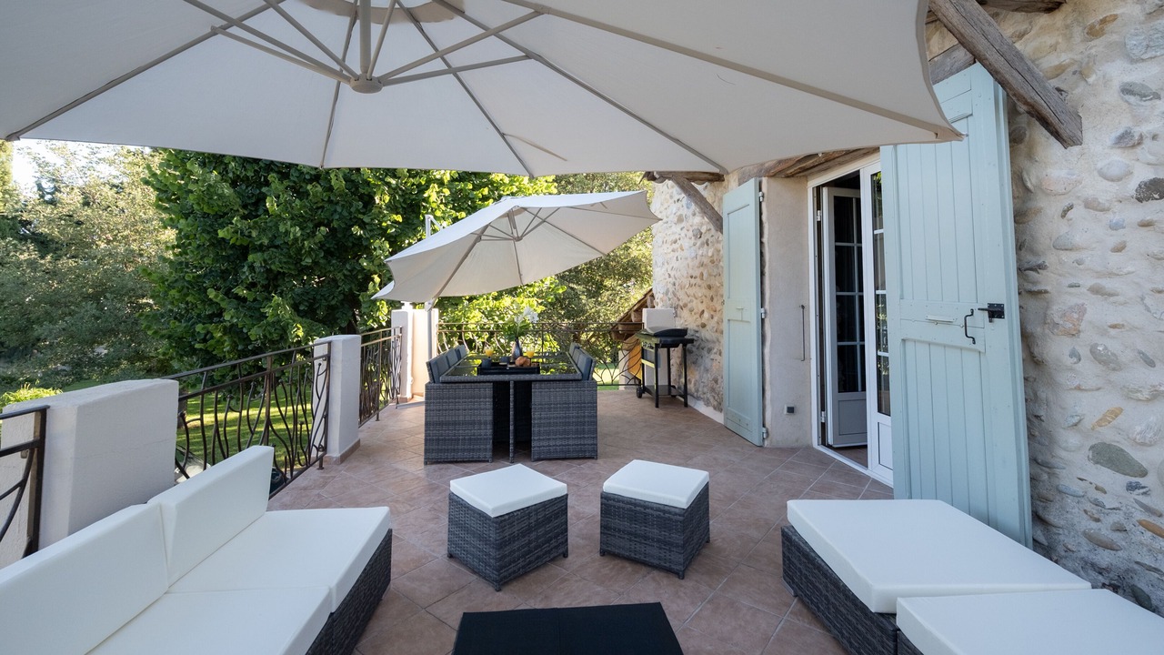 Photo of Patio Balcony in Les Mees
