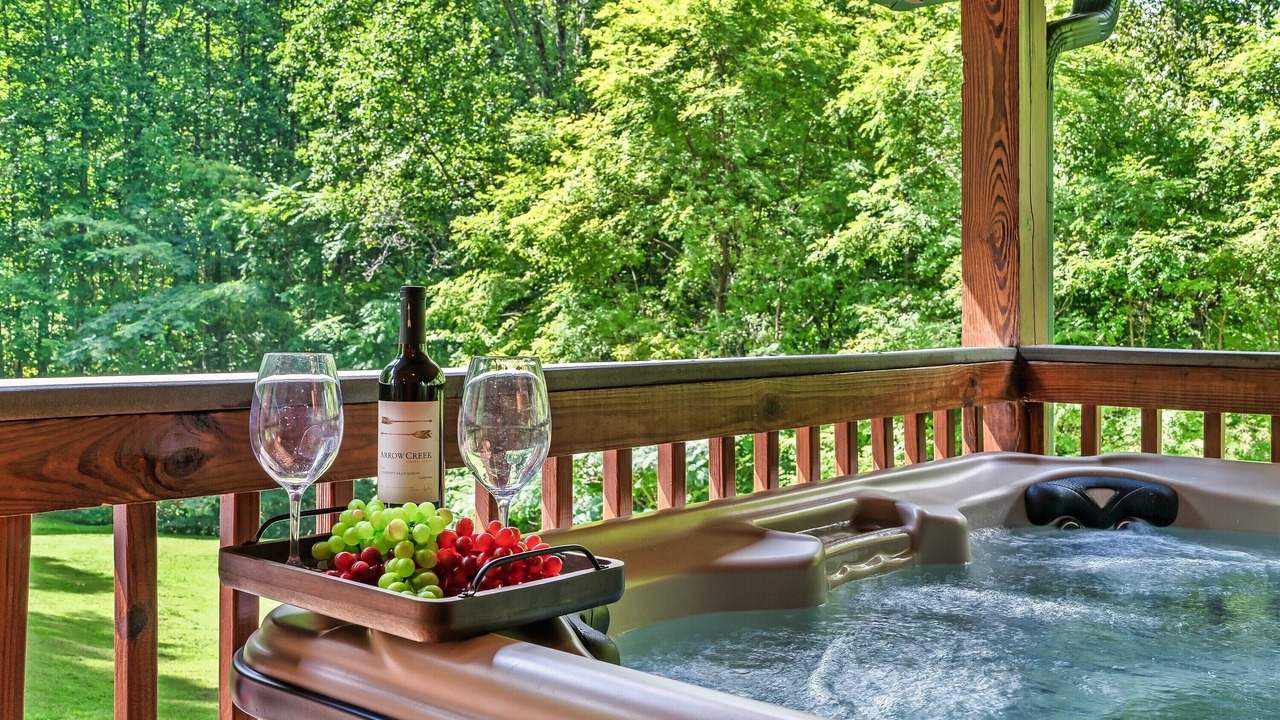Photo of Outdoor in Gatlinburg - Pigeon Forge