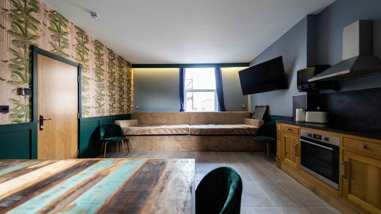 Photo of Others in North Shore