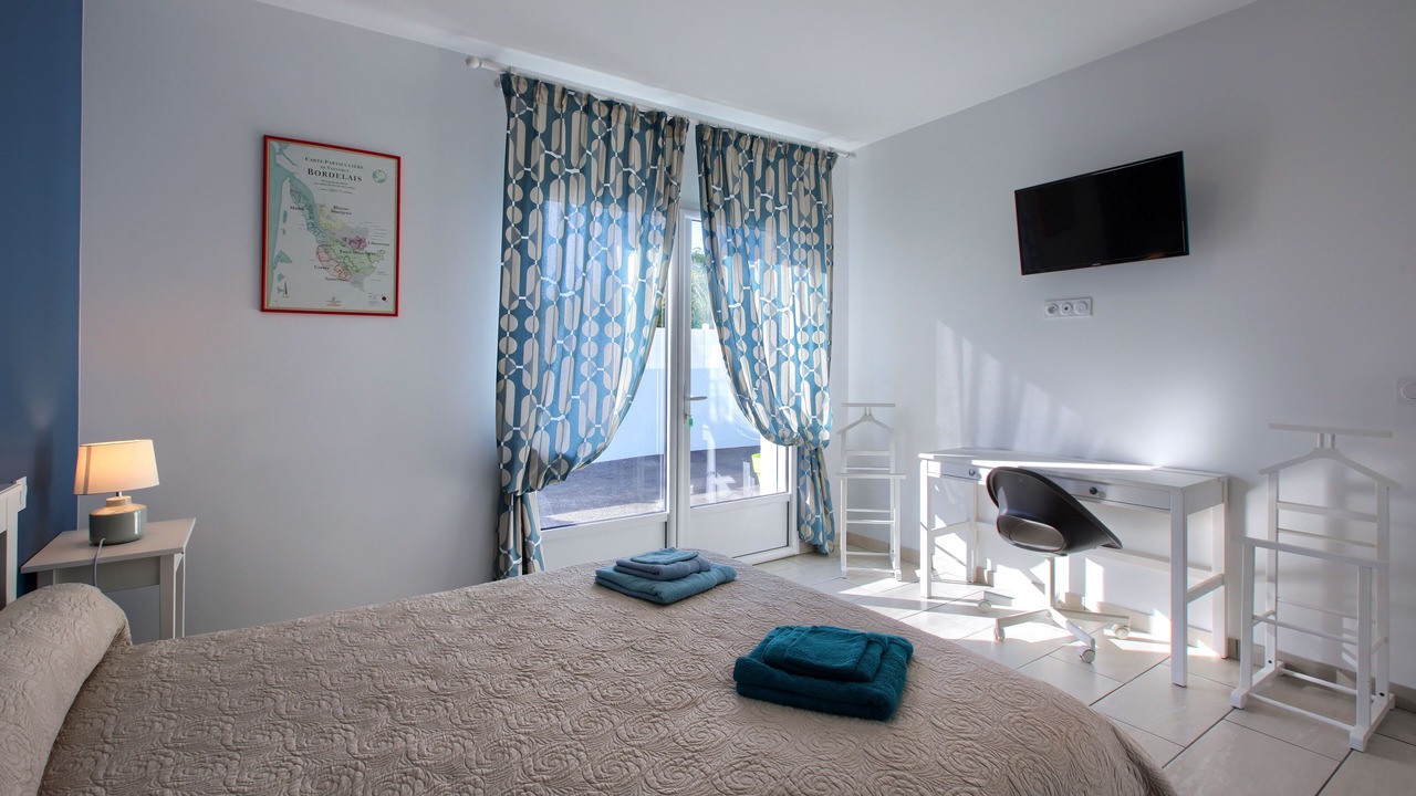 Photo of Bedroom in Margaux-Cantenac