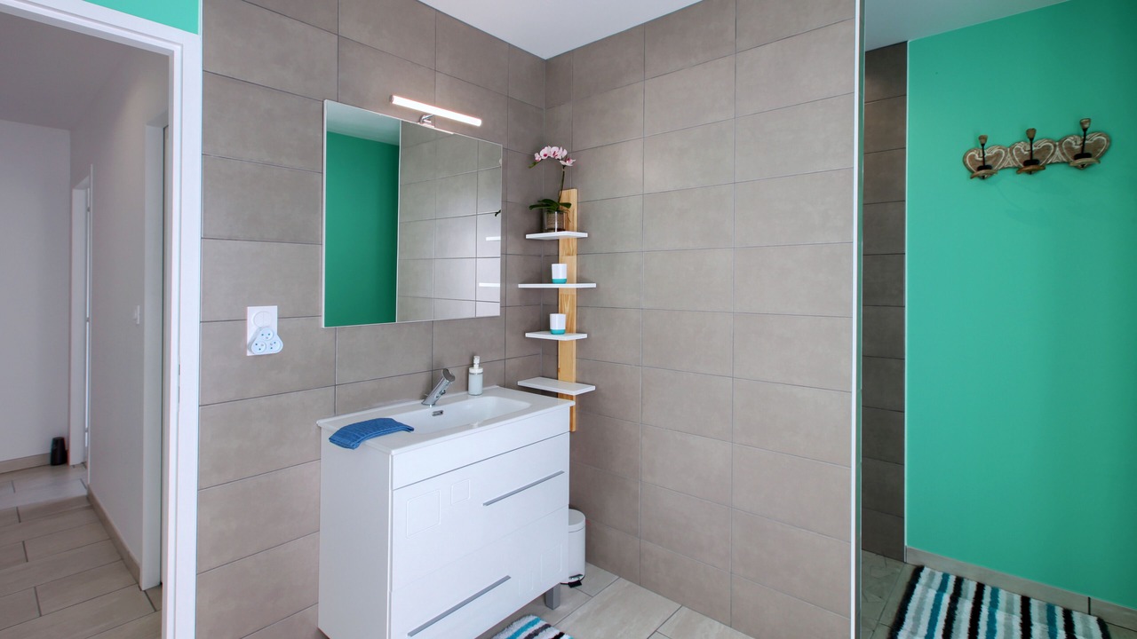 Photo of Bathroom in Margaux-Cantenac