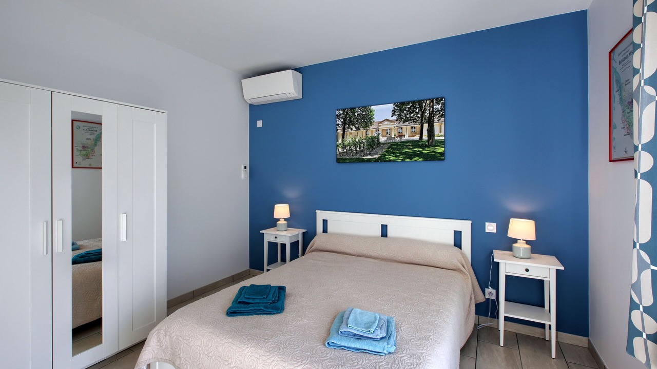 Photo of Bedroom in Margaux-Cantenac