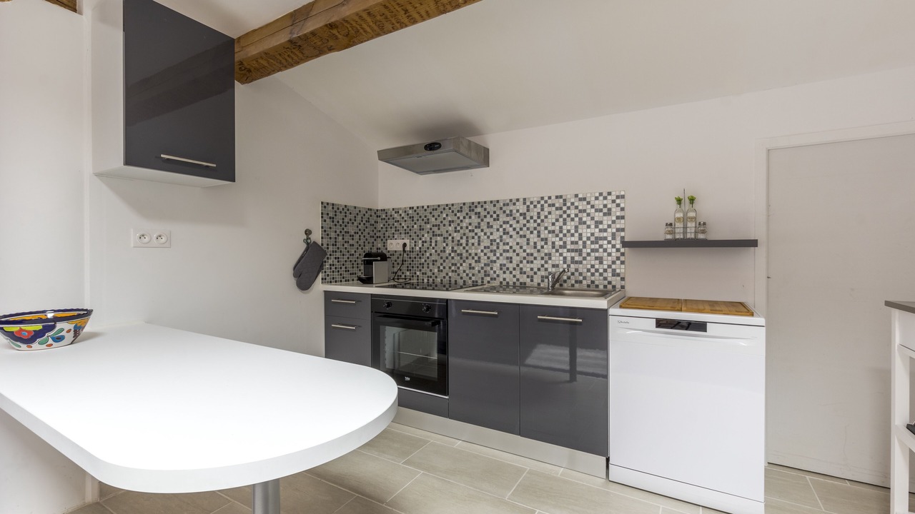 Photo of Kitchen in Herepian
