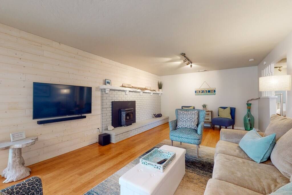 Photo of Livingroom in Brookings