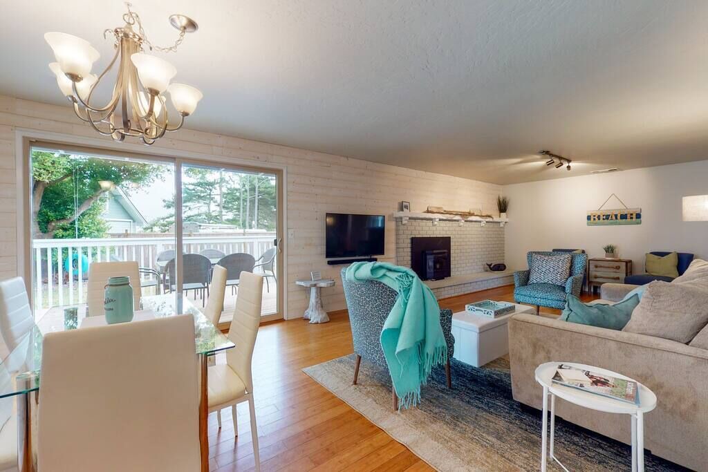 Photo of Livingroom in Brookings