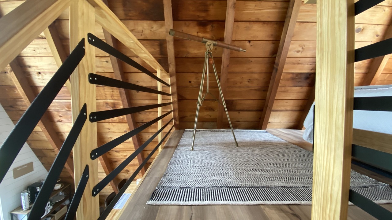 Photo of Bedroom in Six Lakes