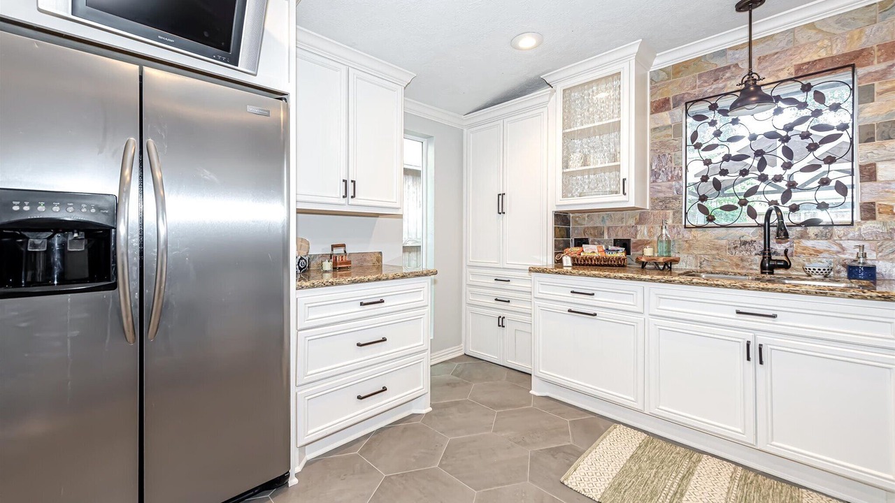 Photo of Kitchen in Garden Oaks