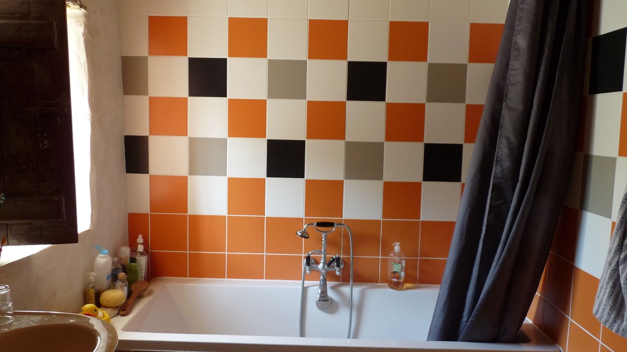 Photo of Bathroom in Leogeats