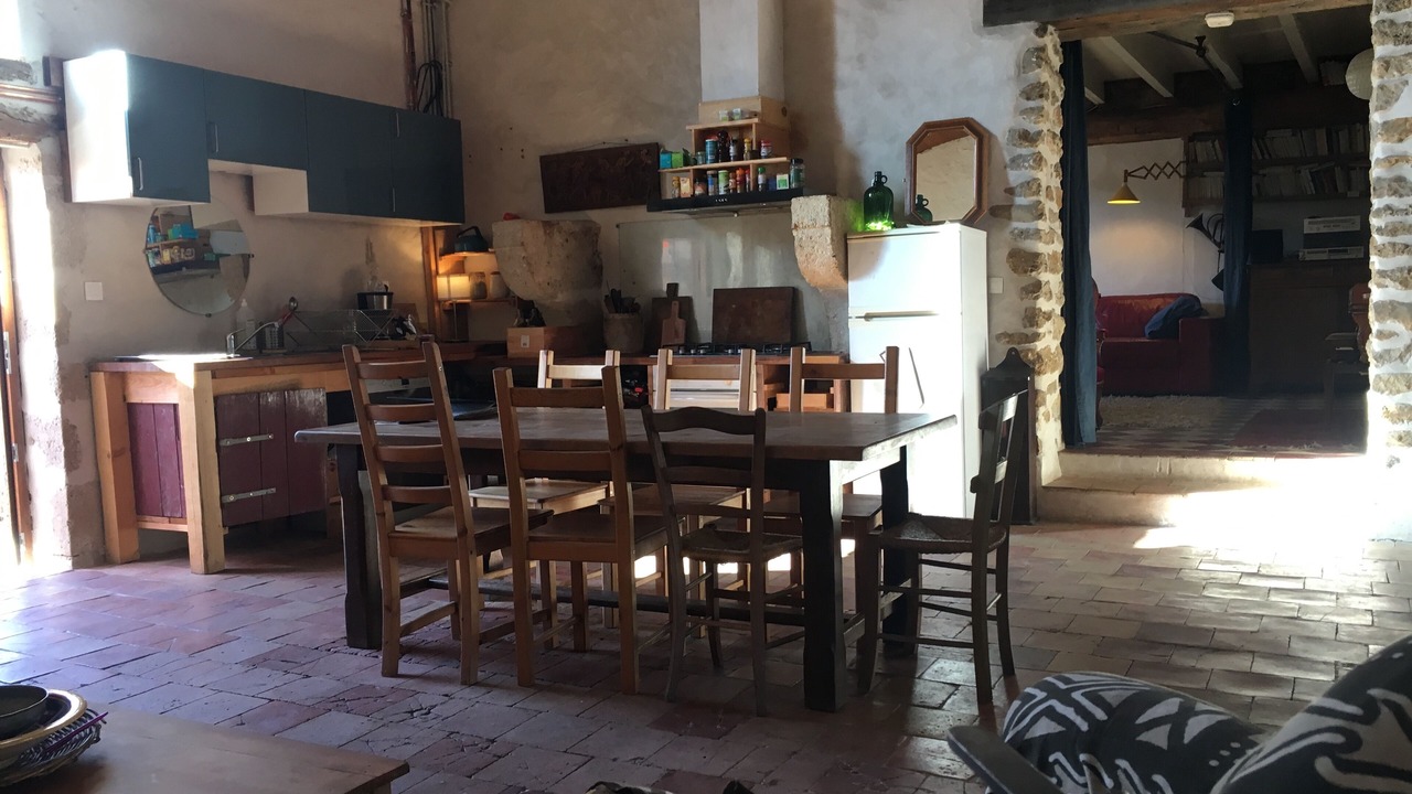 Photo of Others in Leogeats