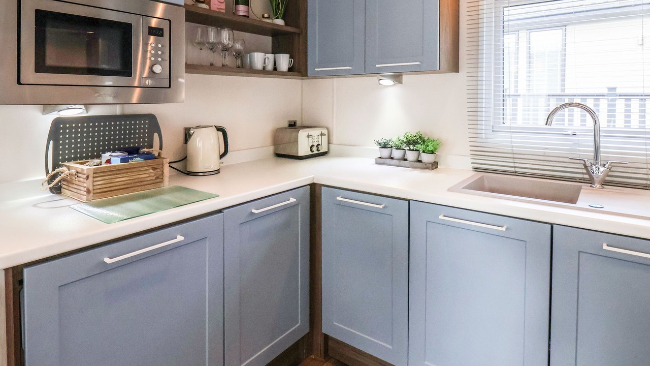 Photo of Kitchen in Cayton Bay