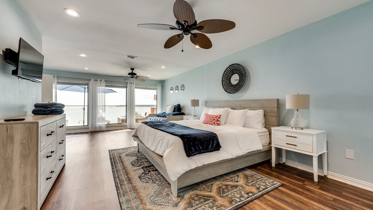 Photo of Bedroom in Emory