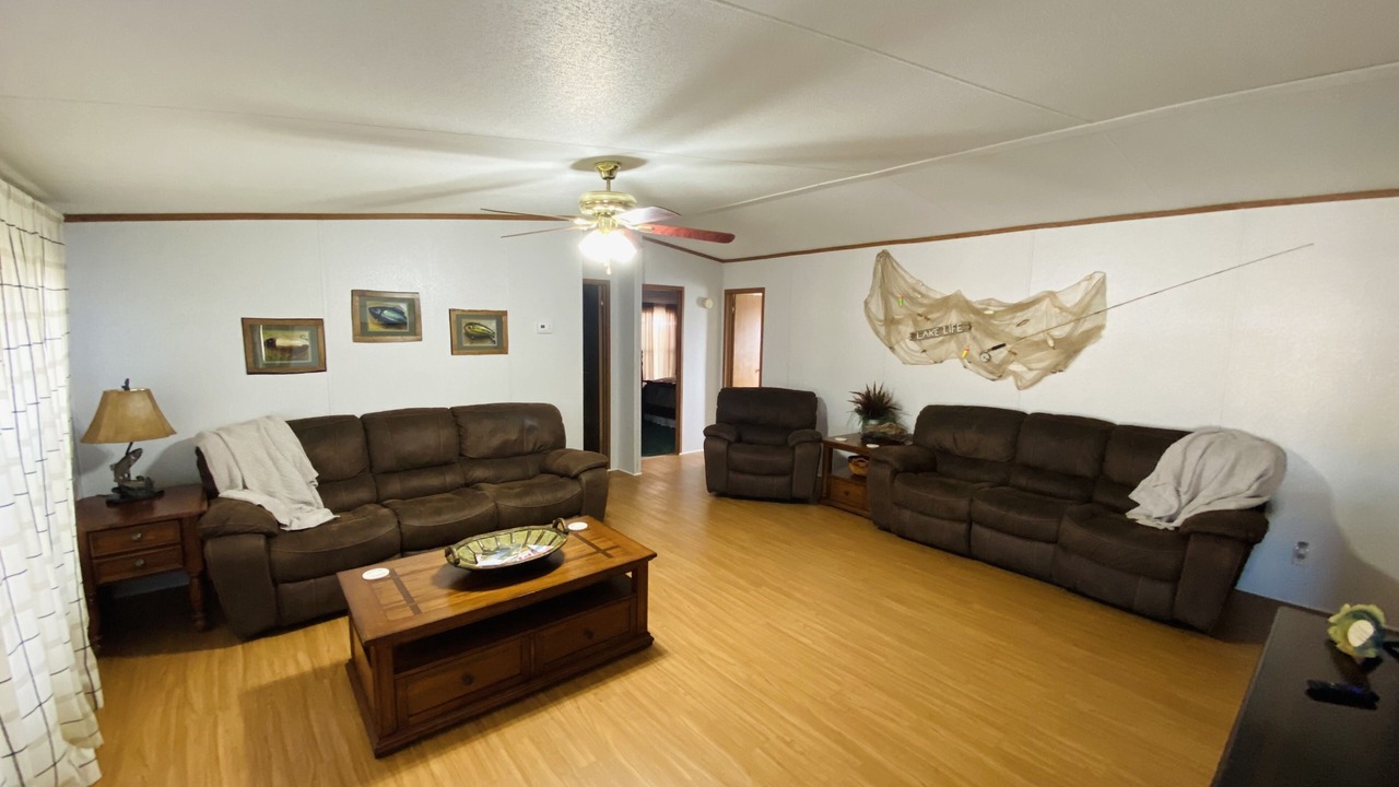 Photo of Bedroom in Graford
