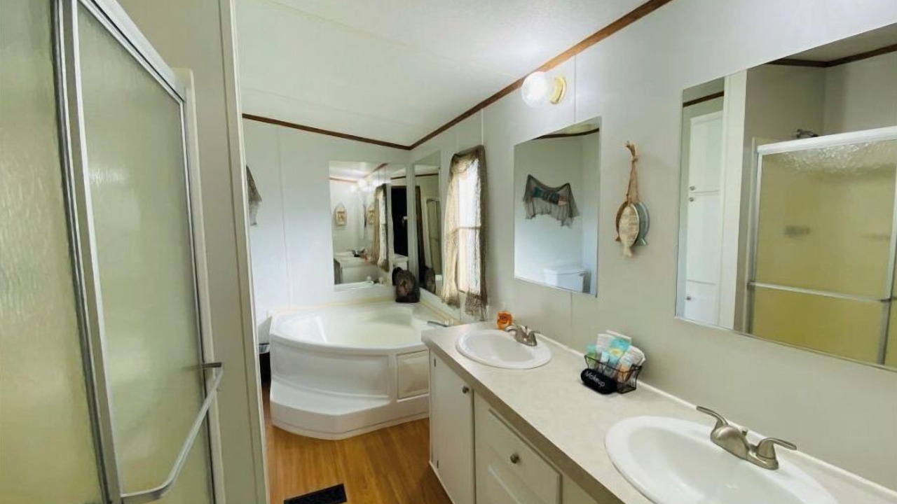 Photo of Bathroom in Graford