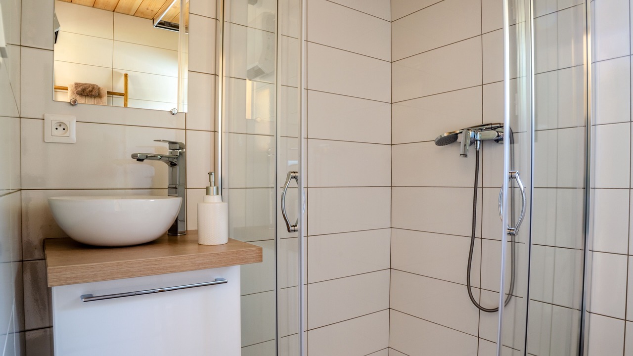 Photo of Bathroom in Aspres-les-Corps