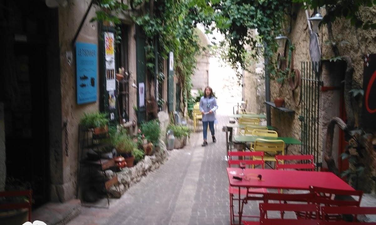 Photo of Outdoor in La Garde-Adhemar