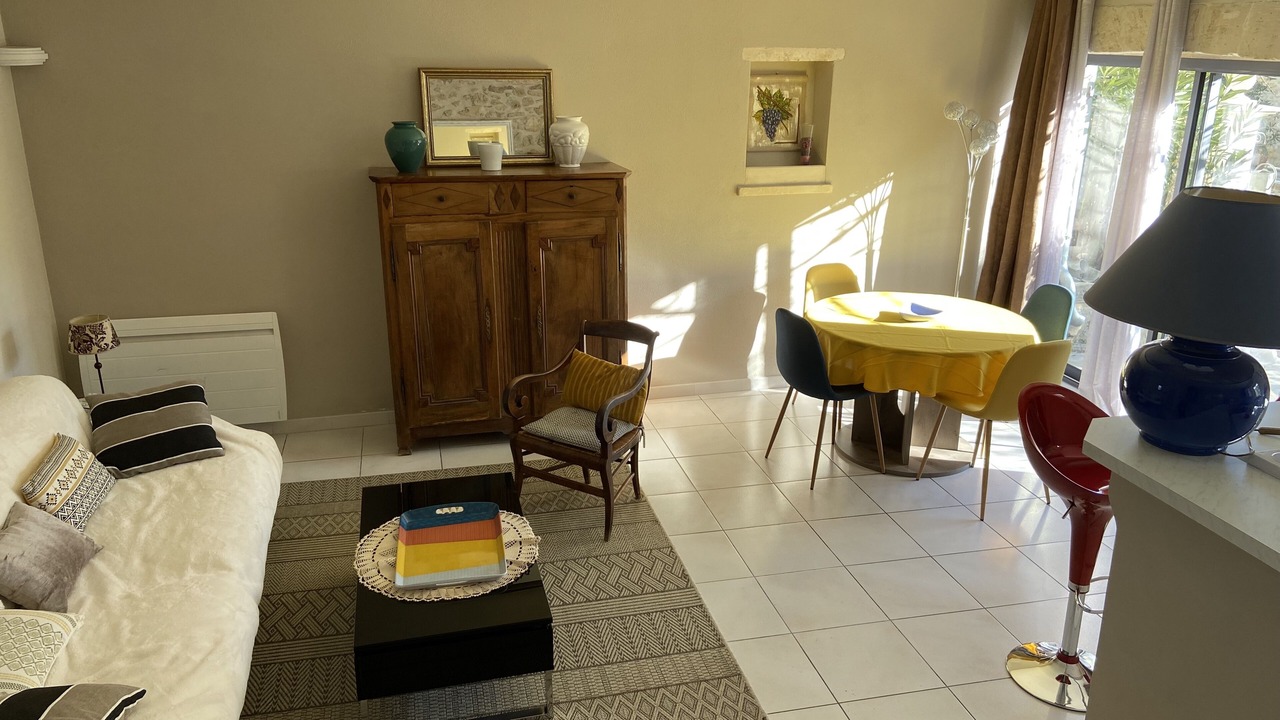 Photo of Livingroom in La Garde-Adhemar