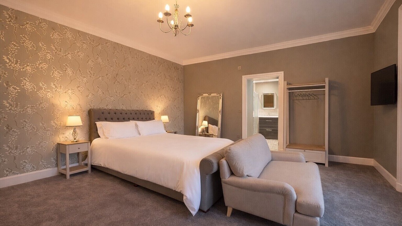 Photo of Others in South Galson