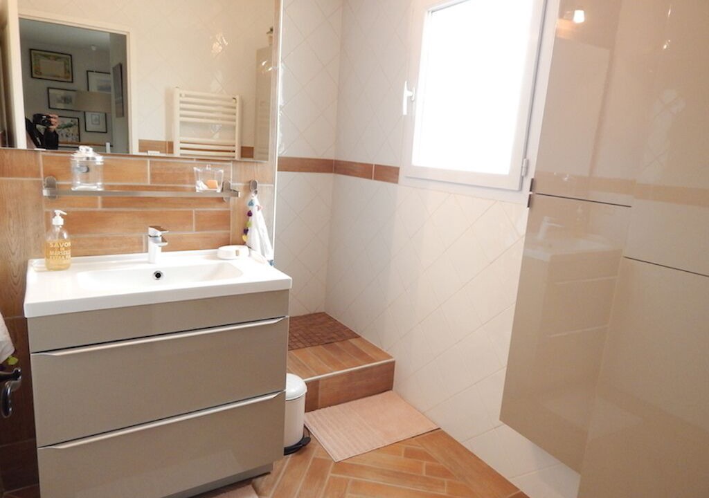 Photo of Bathroom in Prades-le-Lez