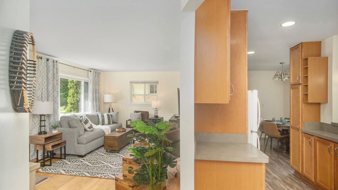 Photo of Livingroom in Ann Arbor