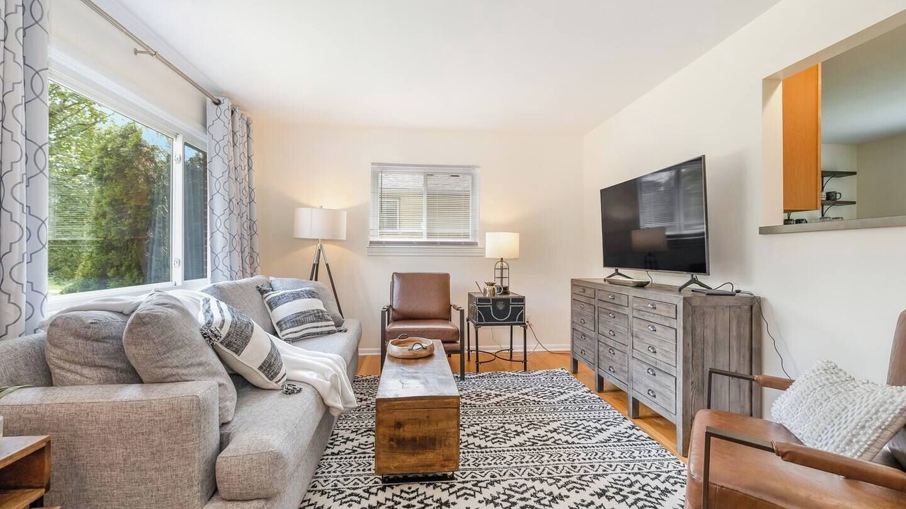 Photo of Livingroom in Ann Arbor