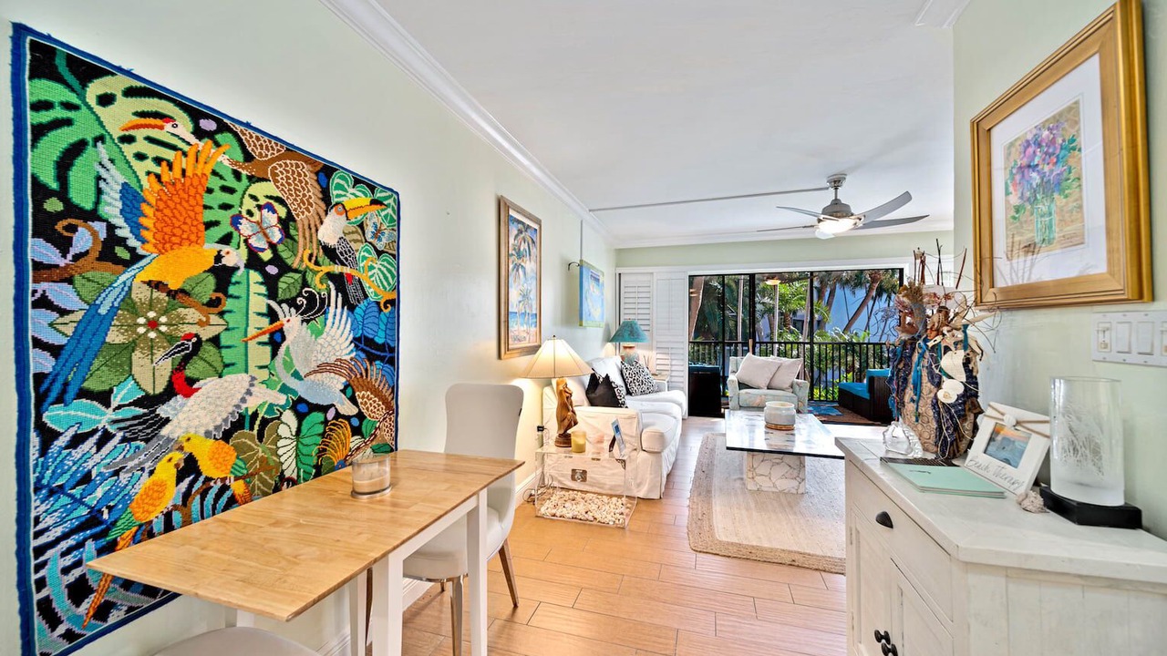 Photo of Livingroom in Captiva