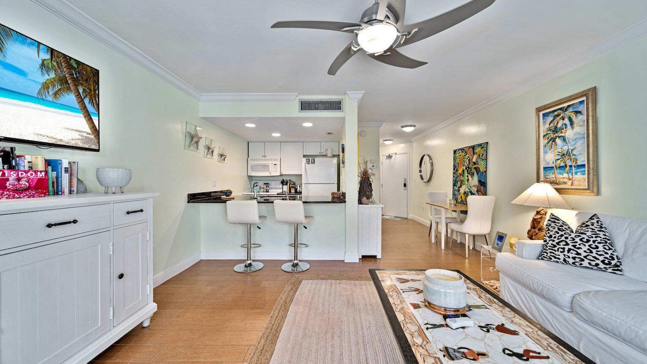 Photo of Livingroom in Captiva