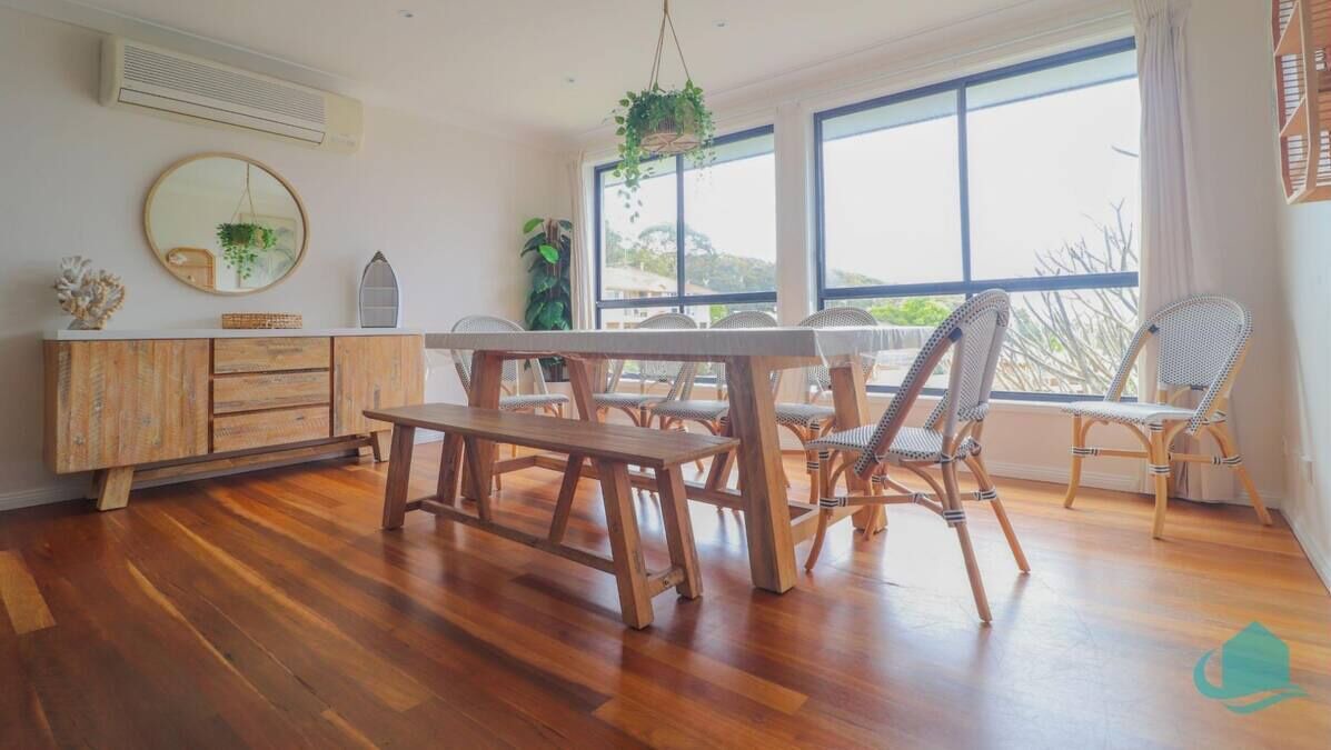 Photo of Others in Caves Beach