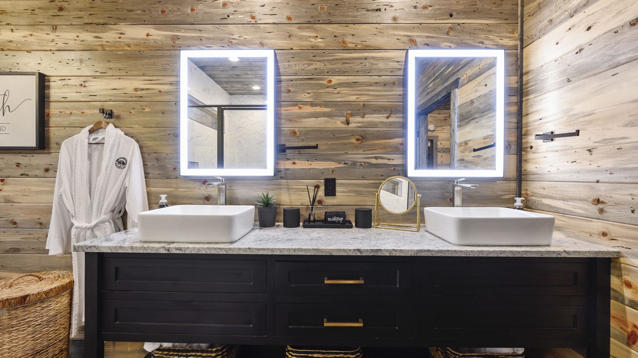 Photo of Bathroom in Pickens