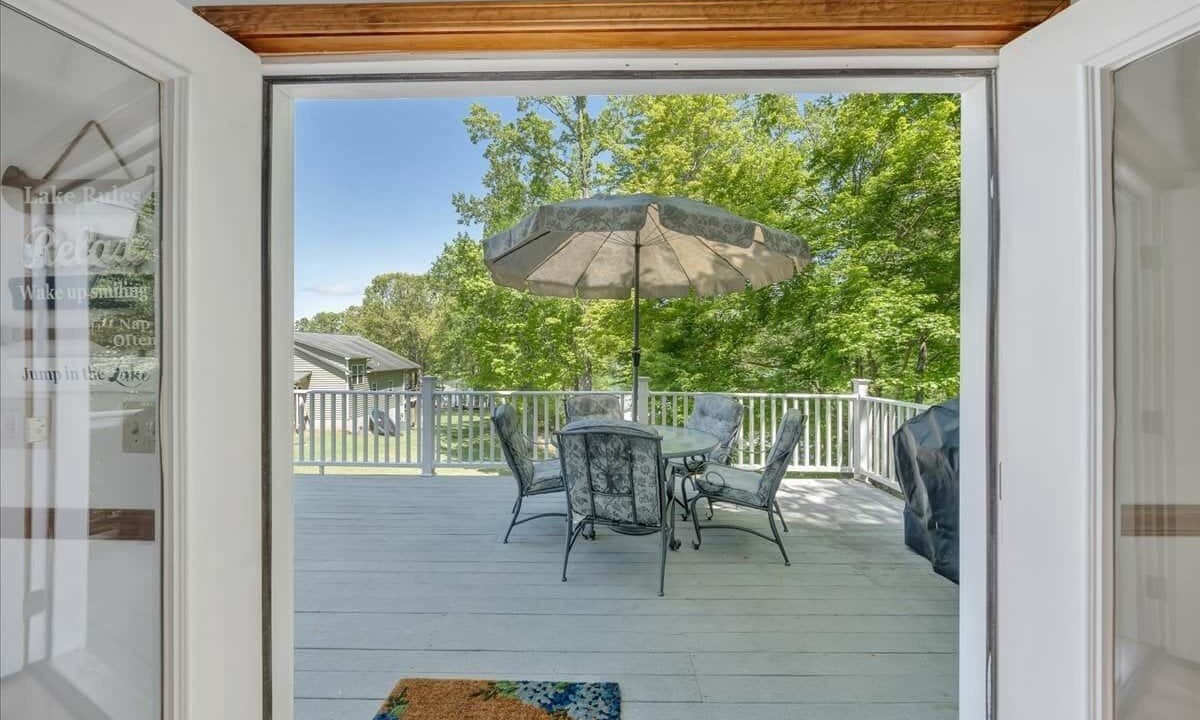 Photo of Outdoor in Huddleston