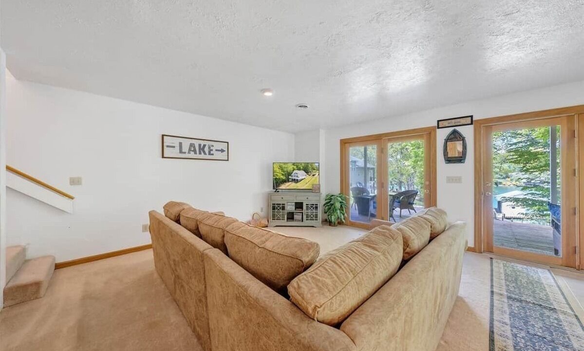 Photo of Livingroom in Huddleston