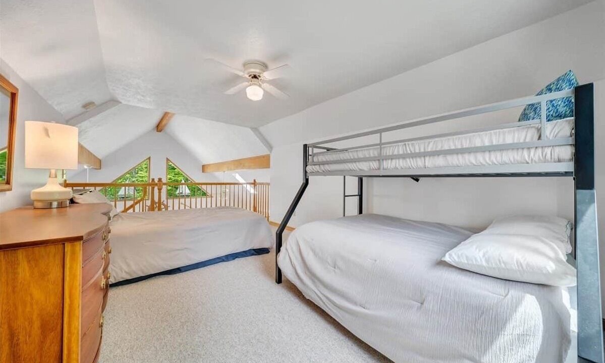 Photo of Bedroom in Huddleston