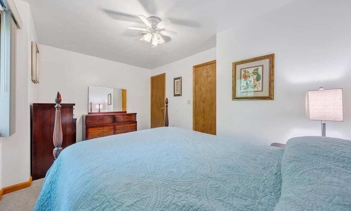 Photo of Bedroom in Huddleston
