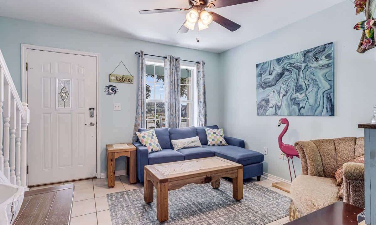 Photo of Livingroom in Rockport