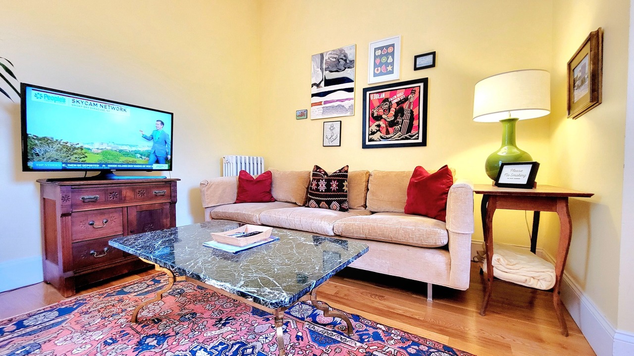Photo of Livingroom in Federal Hill