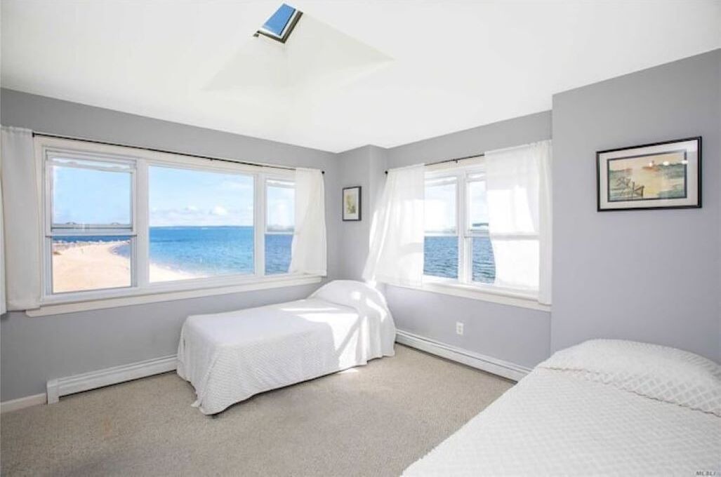 Photo of Bedroom in New Suffolk