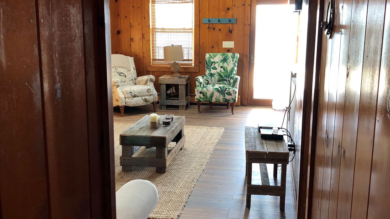 Photo of Others in New Suffolk