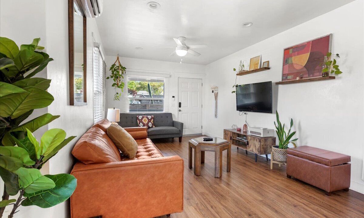 Photo of Livingroom in Logan Heights