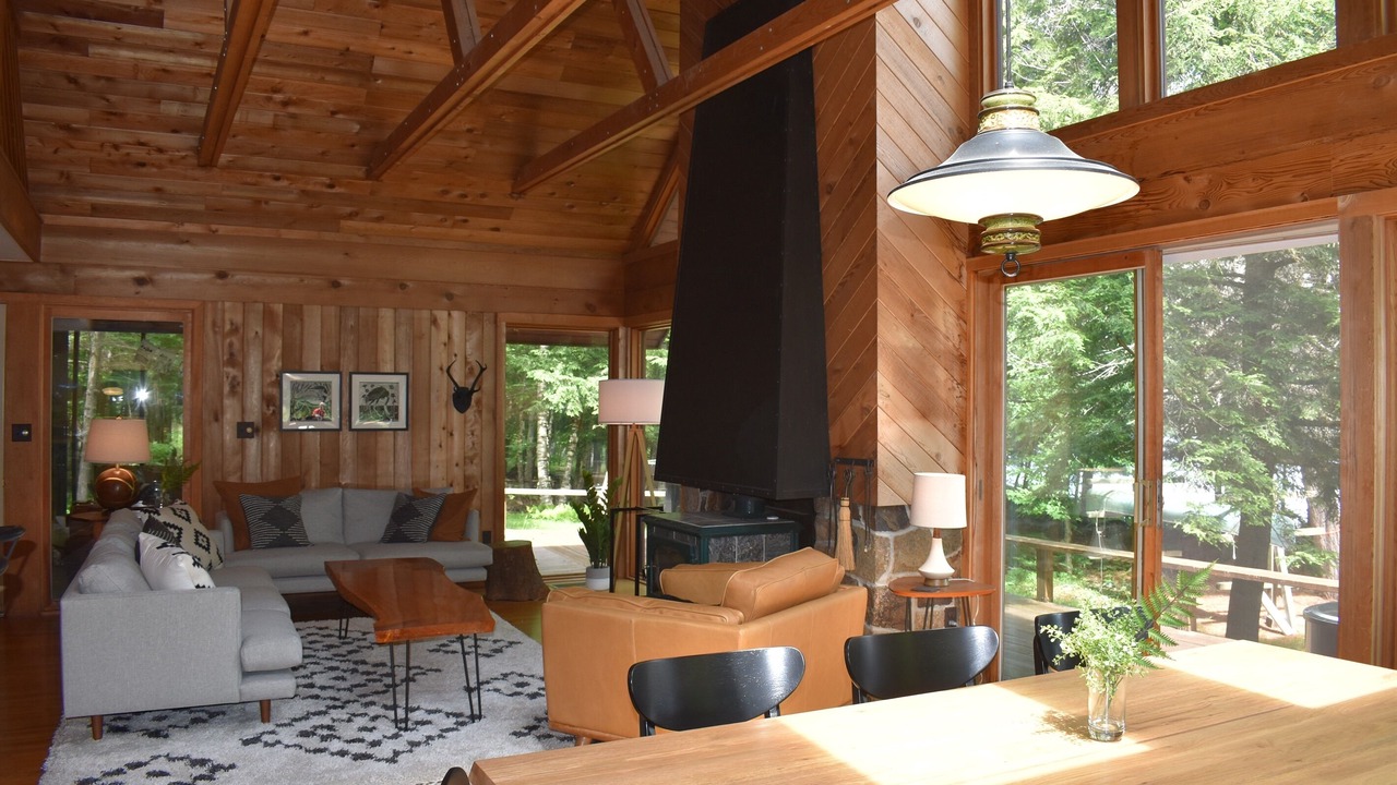 Photo of Livingroom in Tupper Lake