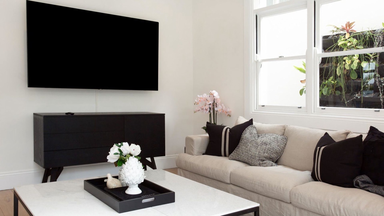 Photo of Livingroom in Rose Bay