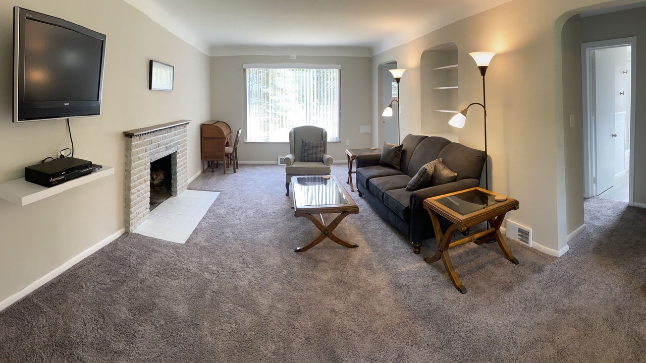 Photo of Livingroom in Bedford