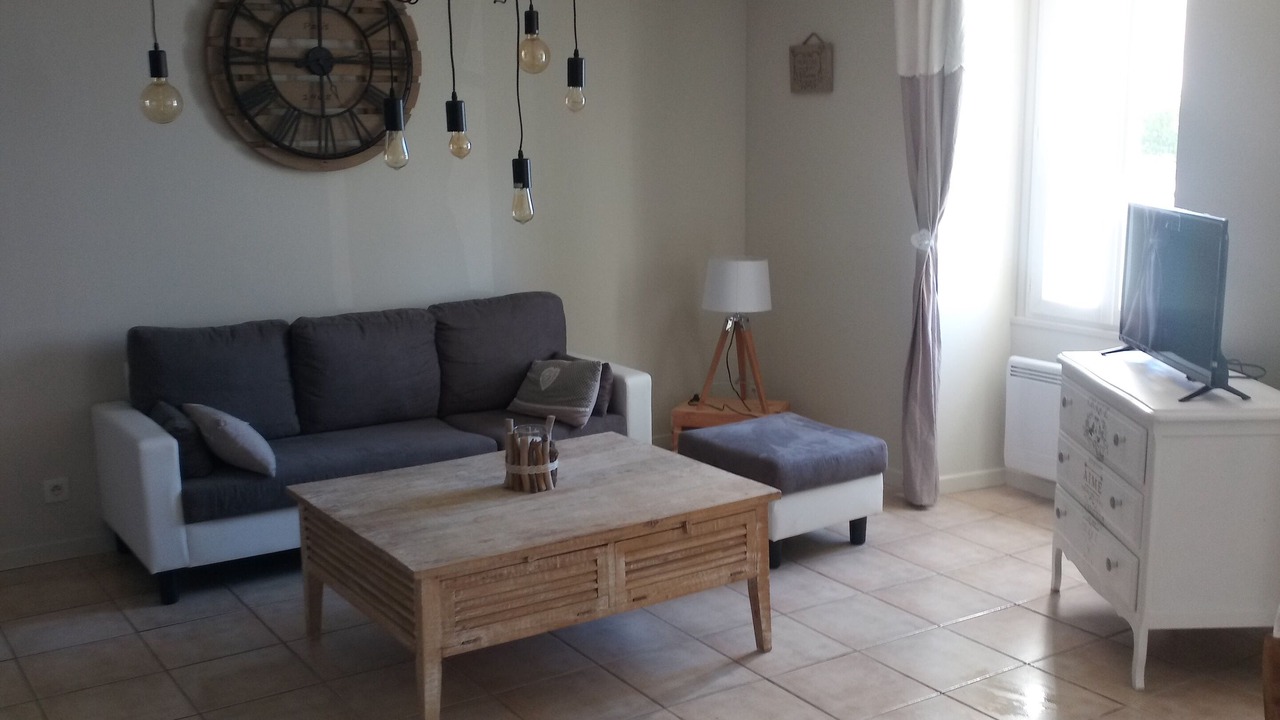 Photo of Livingroom in Bretteville-sur-Ay