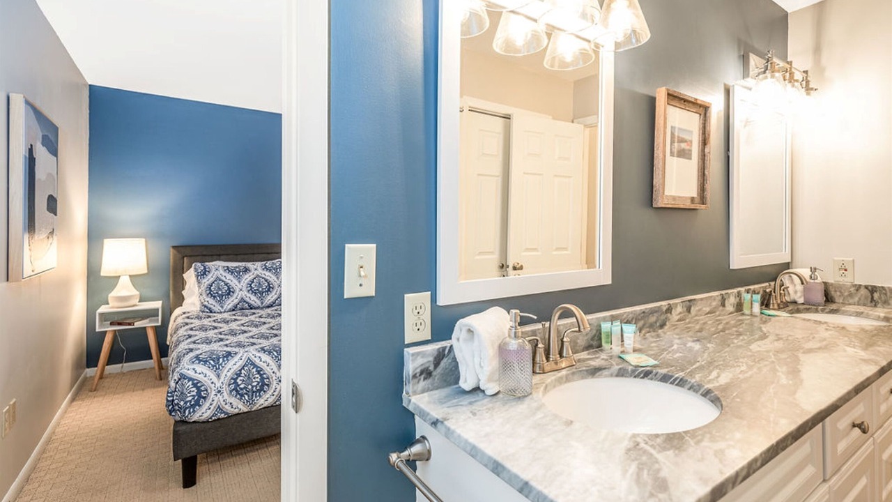 Photo of Bathroom in The Galena Territory